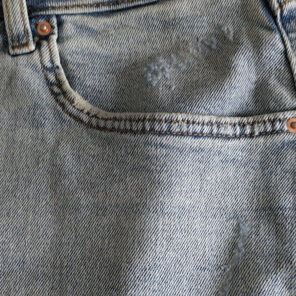 NWT Wild Fable Size 14 Super High Rise Curvy Distressed Button Fly Jean Shorts - Picture 13 of 15